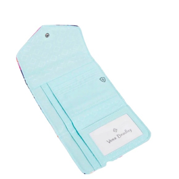 NWT Vera Bradley Ultralight RFID Mini Trifold Wallet Floating Blossoms Pattern - Picture 2 of 4